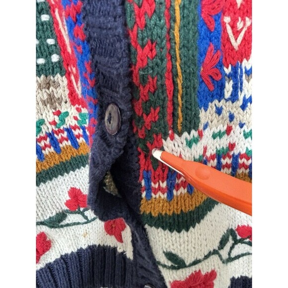 Vtg Casual Corner Womens Embroidered Cardigan Christmas Sweater Size M Knit - Picture 8 of 10